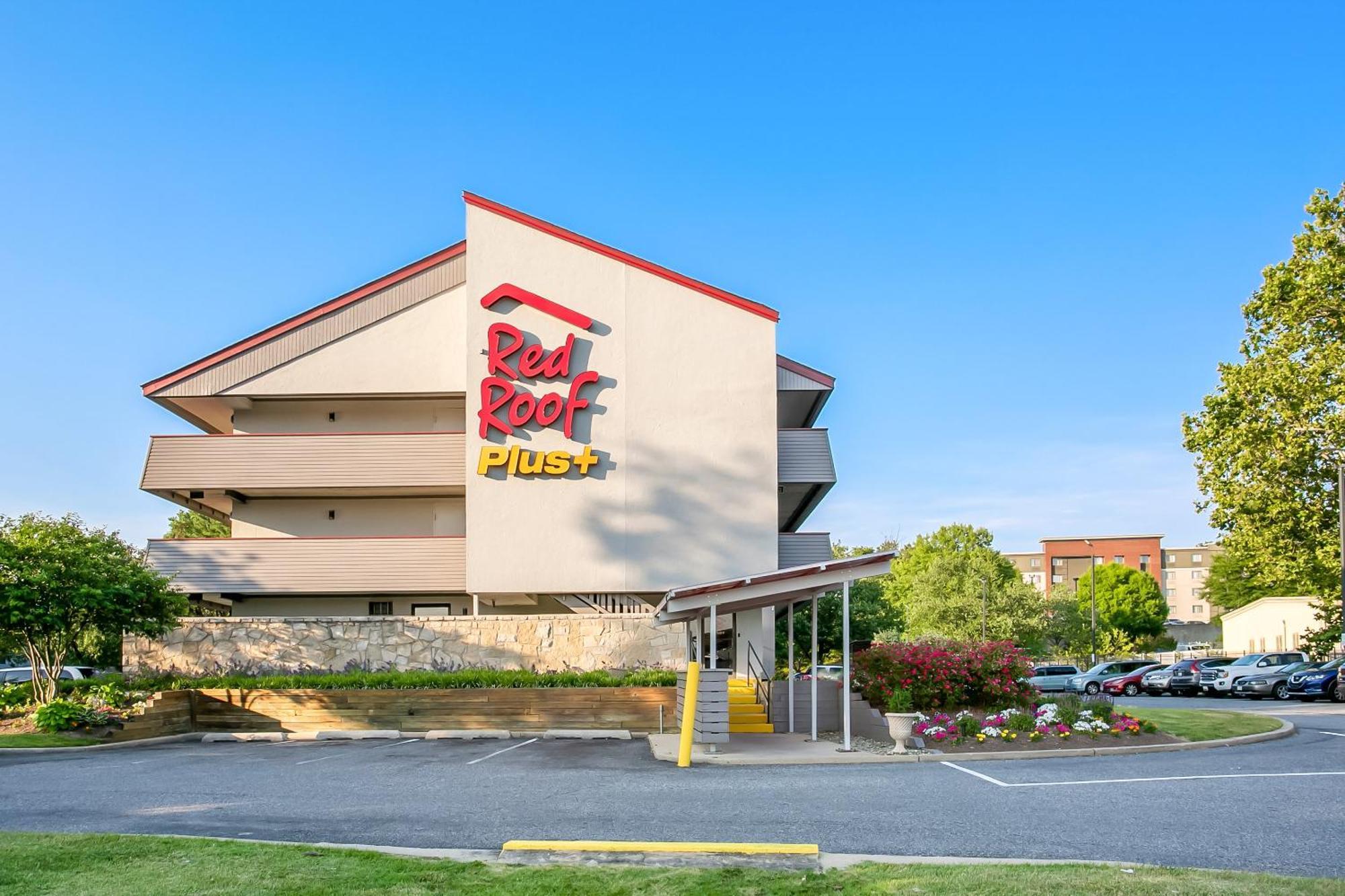 Red Roof Plus+ Baltimore-washington Dc/bwi Airport Hotel 3*