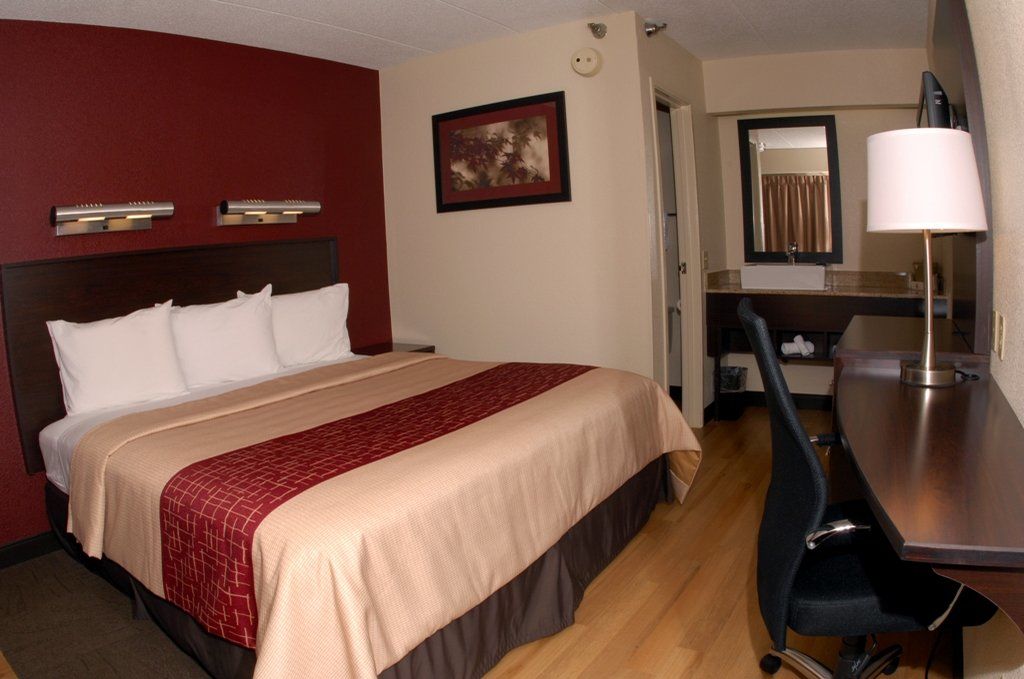 Red Roof Plus+ Baltimore-washington Dc/bwi Airport 3*