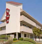 Hotel Red Roof Plus+ Baltimore-washington Dc/bwi Airport
